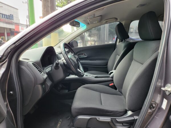 2018 Acquired Honda HR-V 1.8 E A/T - Image 10