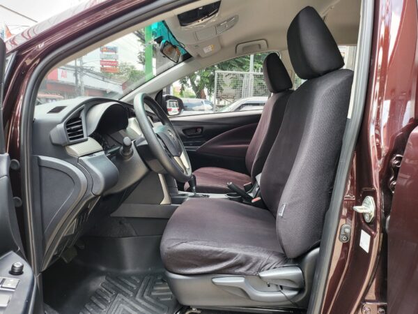 2025 Toyota Innova 2.8 XE Diesel Save 200K From Brand New A/T - Image 10