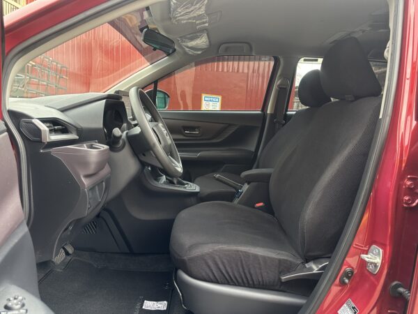 2023 Toyota Avanza 1.5 G 7K KM A/T - Image 11