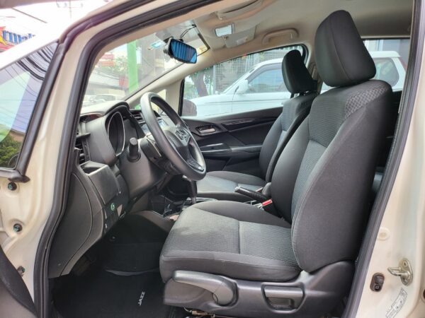 2018 Honda Jazz 1.8 VX A/T - Image 10