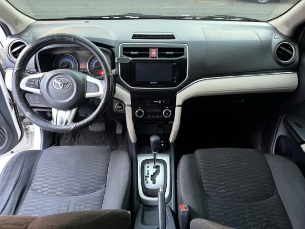 2019 Toyota Rush 1.5 G A/T - Image 11