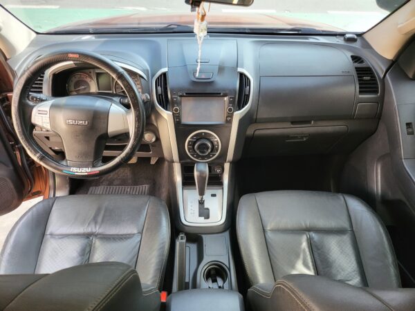 2016 Isuzu Mu-x 2.5 LS-A A/T - Image 11