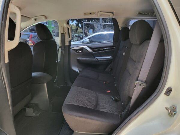 2017 Mitsubishi Montero Sport 2.4 GLS A/T - Image 12