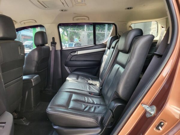 2016 Isuzu Mu-x 2.5 LS-A A/T - Image 12