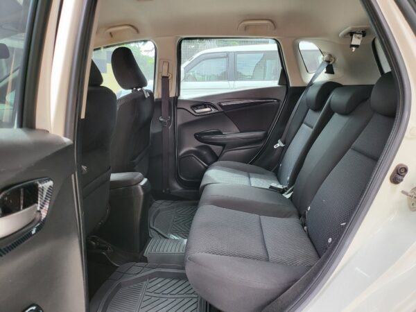 2018 Honda Jazz 1.8 VX A/T - Image 12