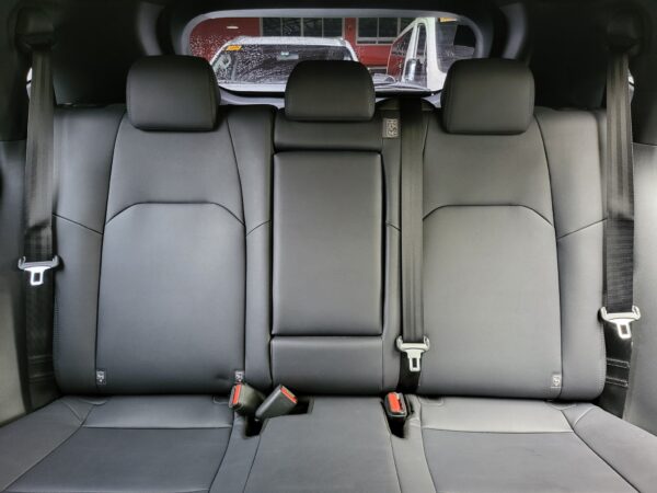 2025 Toyota Yaris Cross 1.5 V A/T - Image 13