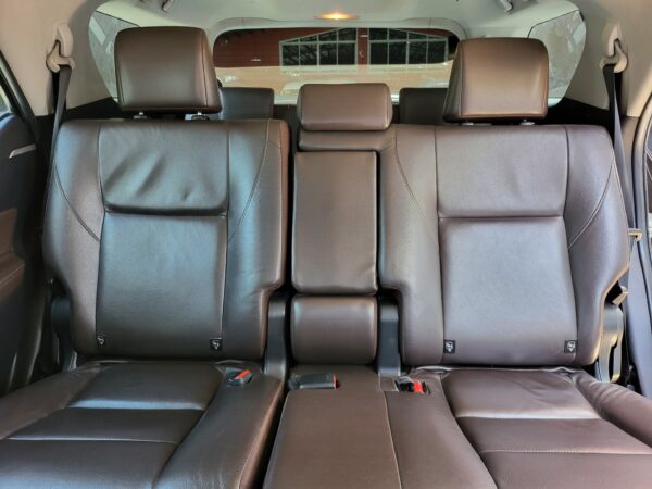 2018 Toyota Fortuner 2.4 V Diesel A/T - Image 13