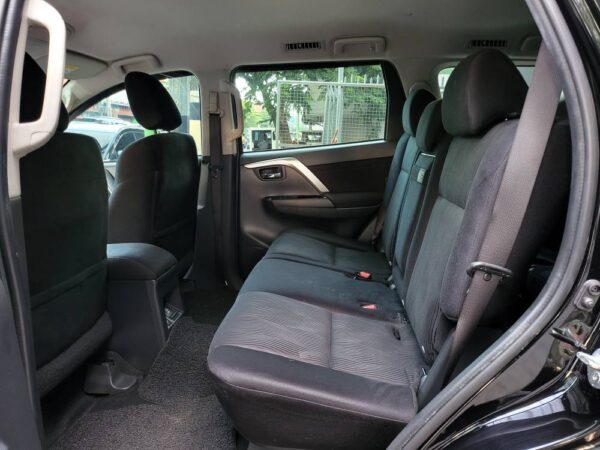 2022 Mitsubishi Montero 2.4 GLS A/T - Image 13