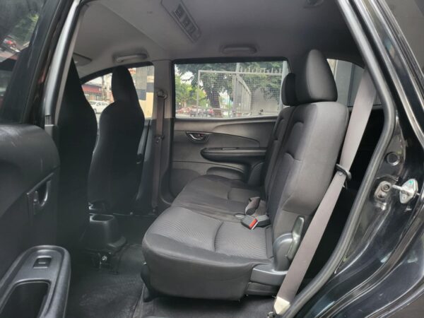 2016 Honda Mobilio 1.5 V A/T - Image 13