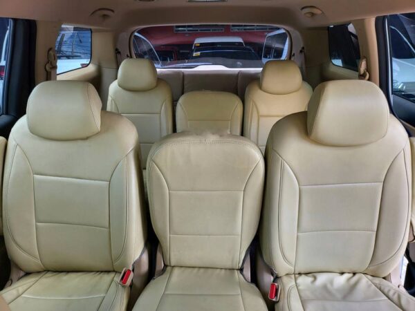 2016 Kia Grand Carnival 2.2 EX A/T - Image 13