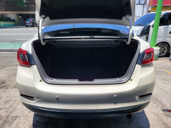 2016 Mazda 2 1.5 Skyactiv Sedan A/T - Image 14