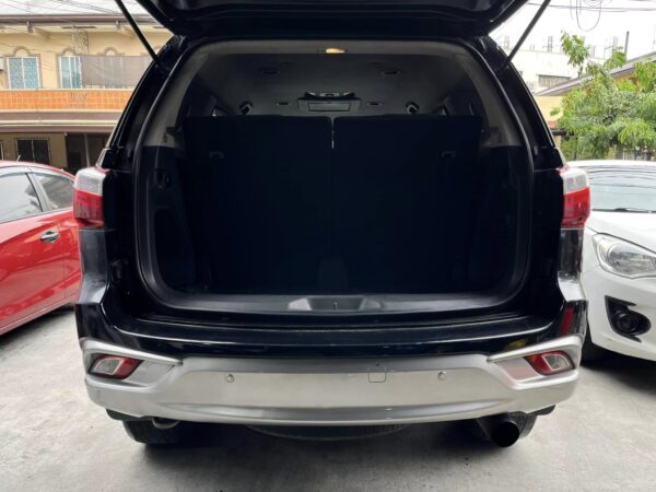 2018 Isuzu MU-X 3.0 Blue Power A/T - Image 14