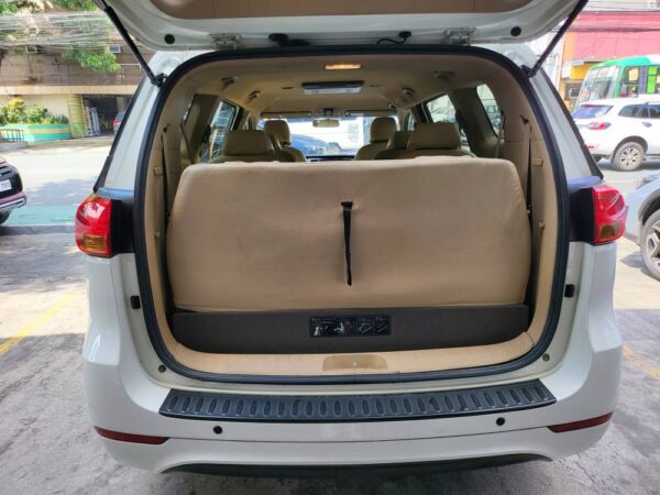 2016 Kia Grand Carnival 2.2 EX A/T - Image 14