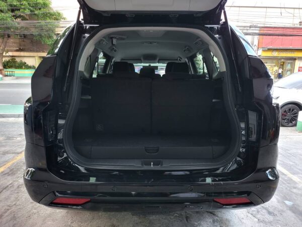 2022 Mitsubishi Montero 2.4 GLS A/T - Image 15