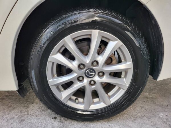 2019 Mazda 3 1.5 Skyactiv A/T - Image 15