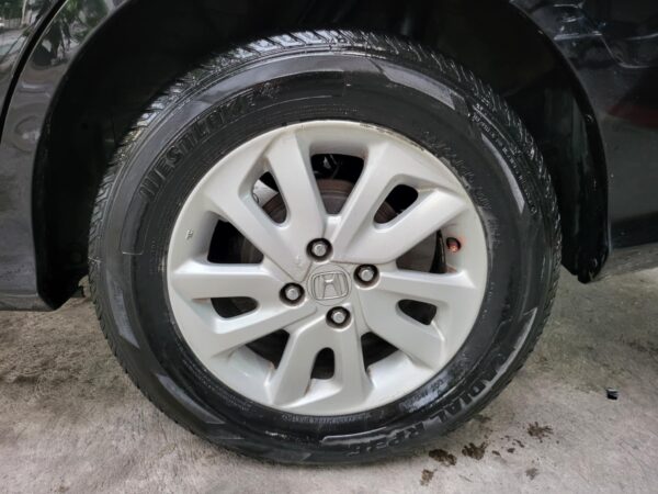2016 Honda Mobilio 1.5 V A/T - Image 15