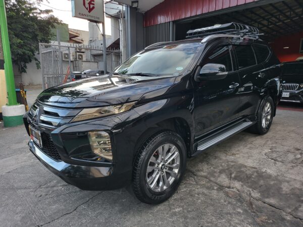 2022 Mitsubishi Montero 2.4 GLS A/T