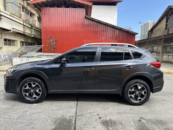 2018 Subaru XV 2.0i AWD Gas A/T - Image 4