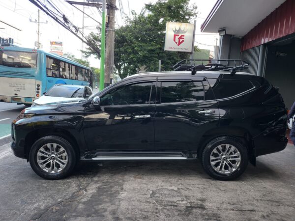 2022 Mitsubishi Montero 2.4 GLS A/T - Image 3