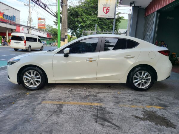 2019 Mazda 3 1.5 Skyactiv A/T - Image 3