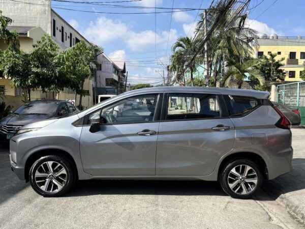 2019 Mitsubishi Xpander 1.5 GLX Plus A/T - Image 3