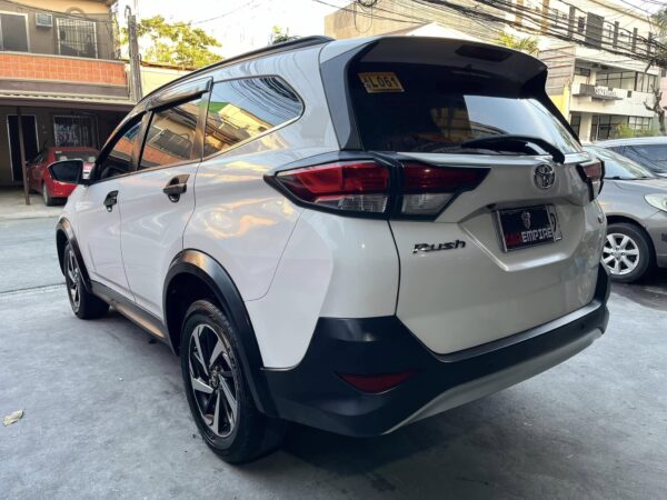 2019 Toyota Rush 1.5 G A/T - Image 4