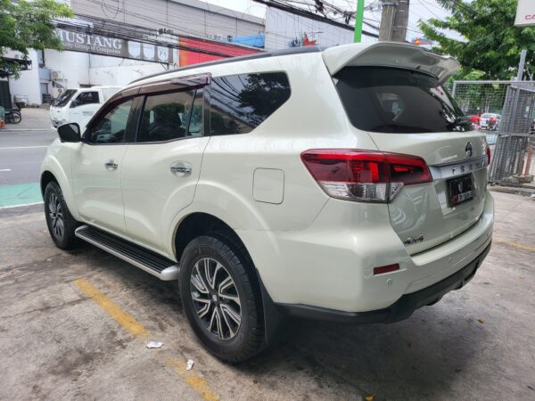 2019 Nissan Terra 2.5 VL 4x4 A/T - Image 4