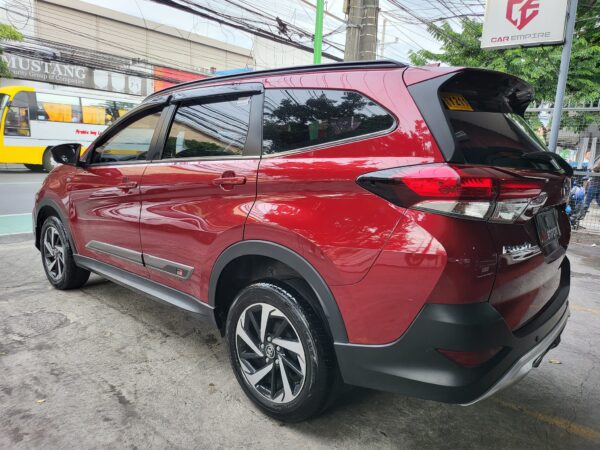2024 Toyota Rush 1.5 GR-S A/T - Image 4