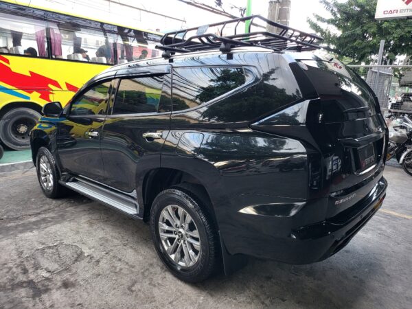 2022 Mitsubishi Montero 2.4 GLS A/T - Image 4