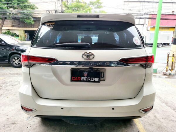 2017 Toyota Fortuner 2.4 G Diesel A/T - Image 5