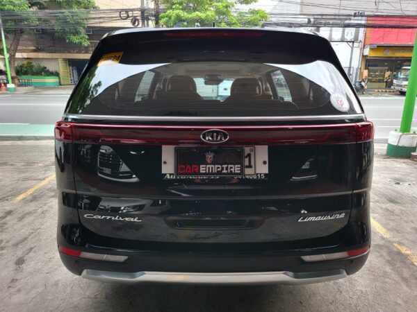 2022 Kia Grand Carnival 2.2 Limousine A/T - Image 5