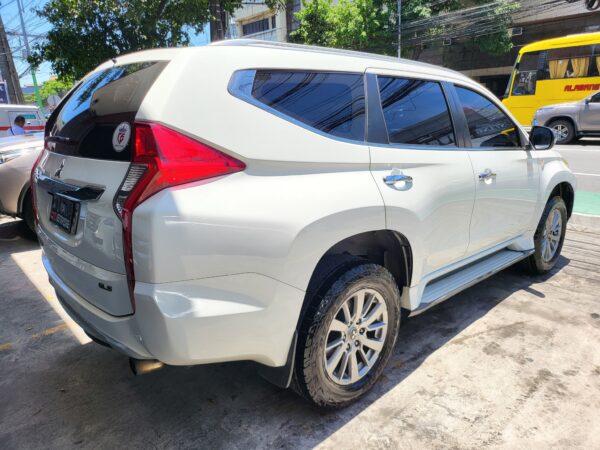 2017 Mitsubishi Montero Sport 2.4 GLS A/T - Image 6
