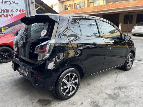 2021 Toyota Wigo 1.0 G A/T - Image 6