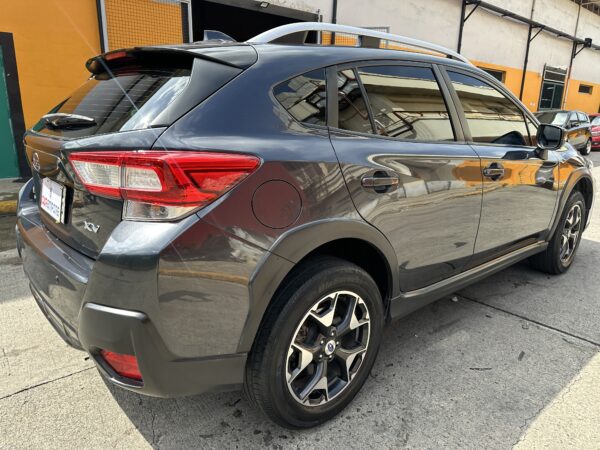2018 Subaru XV 2.0i AWD Gas A/T - Image 7