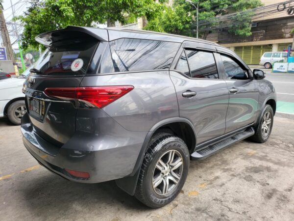 2020 Toyota Fortuner 2.4 G A/T - Image 6