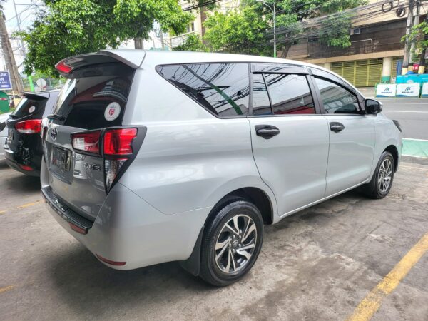 2023 Toyota Innova 2.8 E 6K KM Like Brand New A/T - Image 6