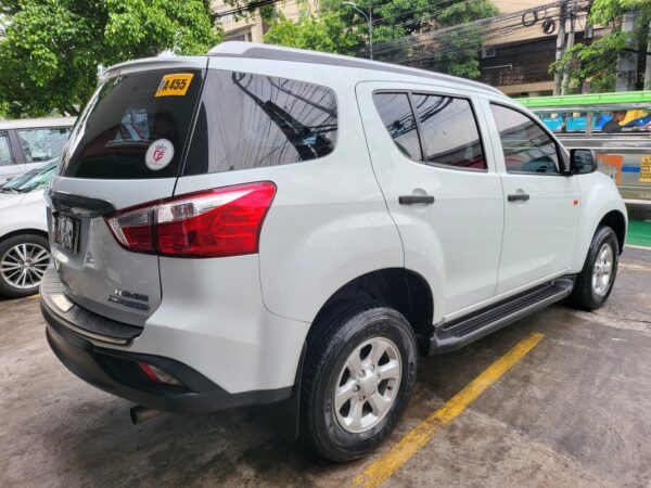 2021 Isuzu Mu-x 1.9 RZ4E A/T - Image 6