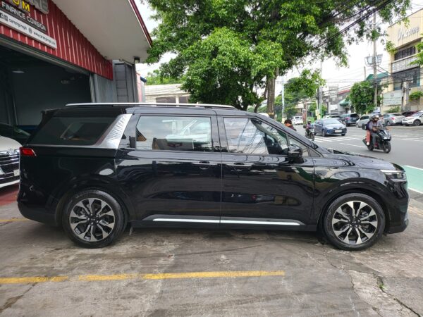 2022 Kia Grand Carnival 2.2 Limousine A/T - Image 7