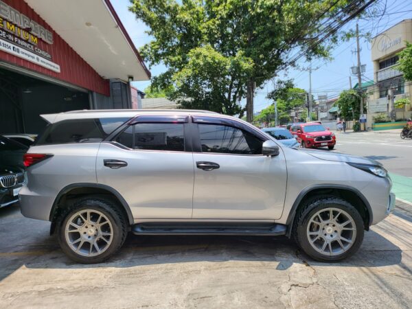 2020 Toyota Fortuner 2.4 G A/T - Image 7
