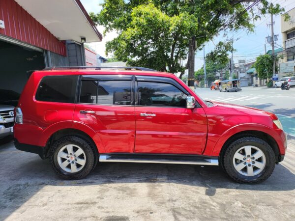 2009 Acquired Mitsubishi Pajero 3.2 GLS 4x4 Diesel 50K KM A/T - Image 7