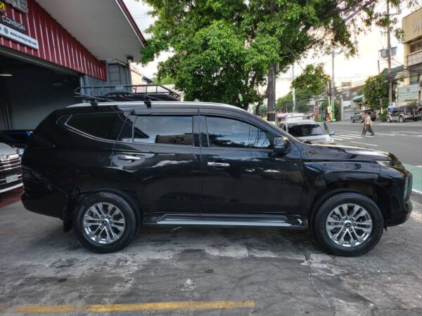 2022 Mitsubishi Montero 2.4 GLS A/T - Image 7