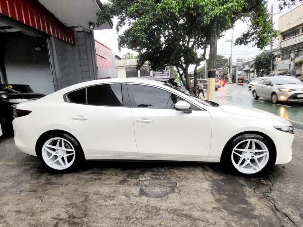 2020 Mazda 3 Sedan 1.5 Skyactiv A/T - Image 7