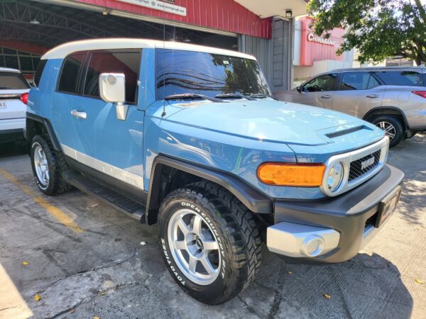 2015  Toyota FJ Cruiser 4.0 4x4 Loaded A/T - Image 8