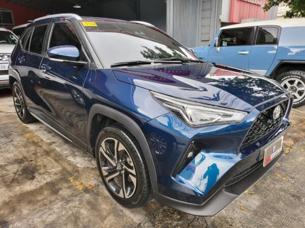 2025 Toyota Yaris Cross 1.5 V A/T - Image 8