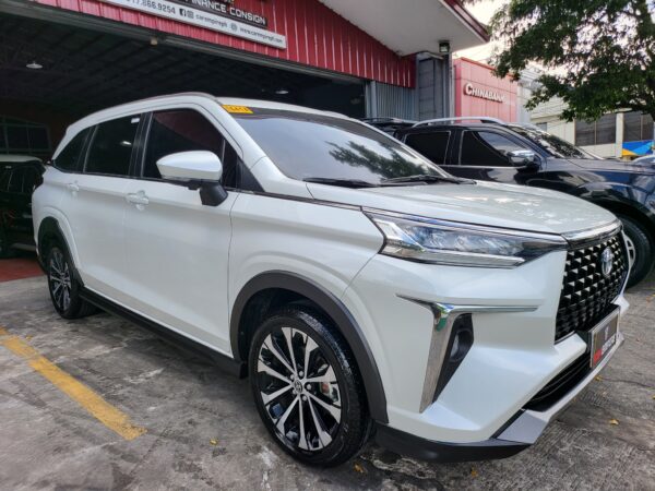 2025 Toyota Veloz 1.5 V Save 200K From Brand New A/T - Image 8