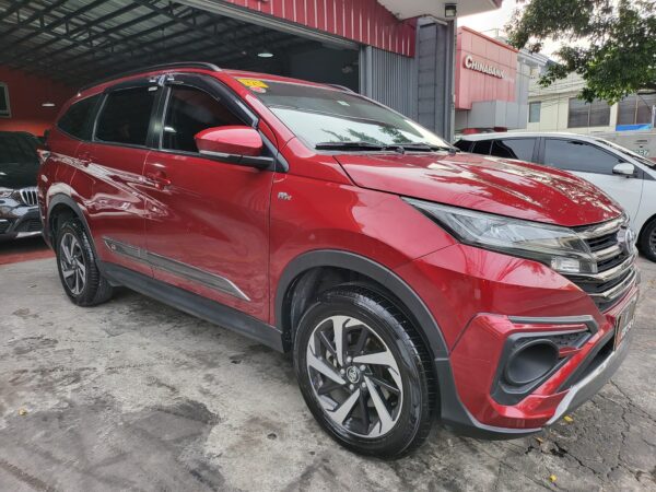 2024 Toyota Rush 1.5 GR-S A/T - Image 8