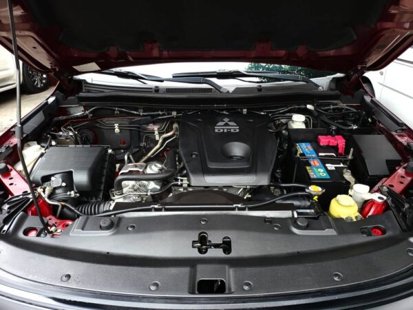 2020 Mitsubishi Montero Sport 2.4 GLS A/T - Image 9