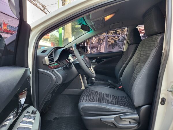 2018 Toyota Innova 2.8 G Diesel A/T - Image 10
