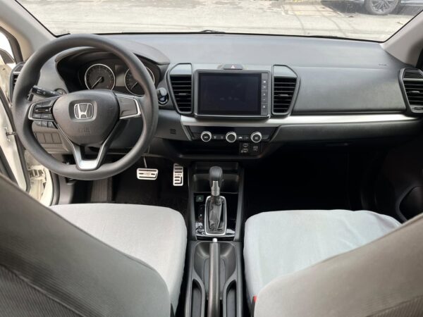 2021 Honda City 1.5 E A/T - Image 11