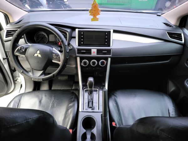 2019 Mitsubishi Xpander 1.5 GLX Plus A/T - Image 11